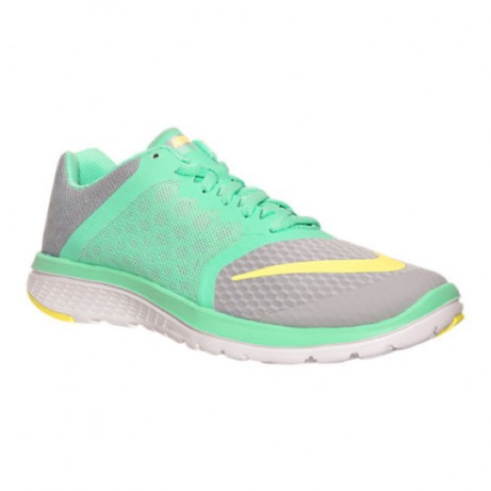 Nike FS LITE RUN 3
